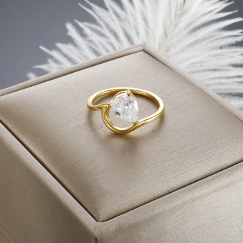 Елегантен пръстен с цирконием за такива момичета, двойка, неръждаема стомана, със златно покритие, штабелируемые, сватбени подаръци, бижута на Едро Изображение
