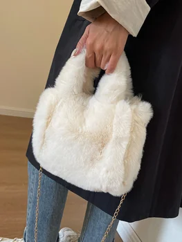Есенно-зимни Плюшен Кадифе Дизайнерска чанта с ниша, Дамски 2023 Нова Популярната чанта-Софтуера на веригата, Ръчно Кожа чанта Изображение