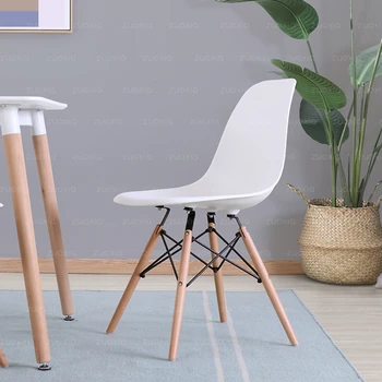 Скандинавските столове с облегалка, модерен минималистичные дървени ресторант офис трапезни столове, единични градински столове, мебели за салон за красота Изображение